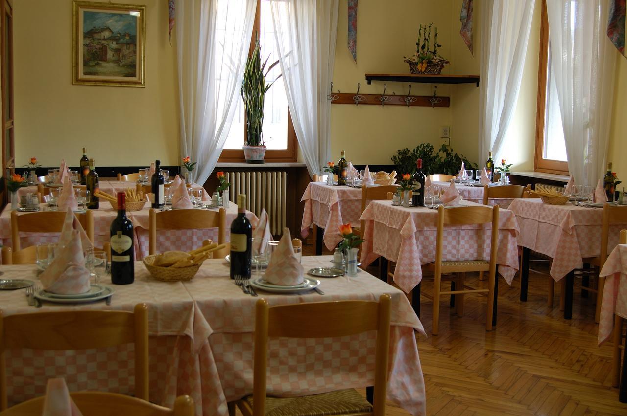 Paesana Albergo Sud America מראה חיצוני תמונה